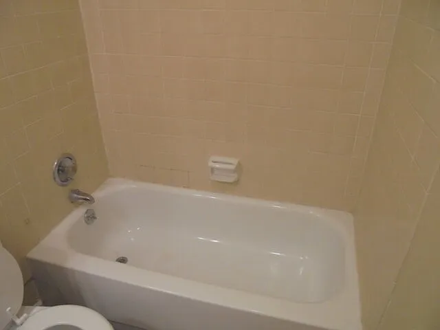 6774 Valley Hill Ct — Photo 6