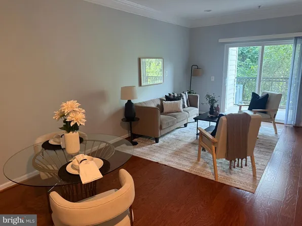 1571 Spring Gate Dr Unit 6106, Mc Lean, VA 22102