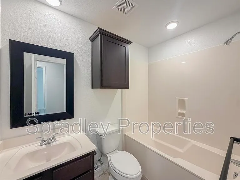 9110B Winding Ct — Photo 10