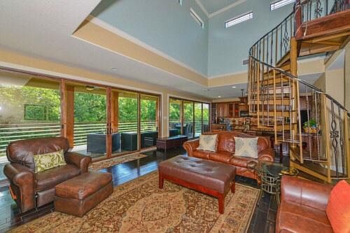 1st image of 417 Fair Ln
