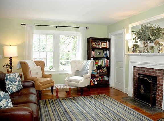 living/front room