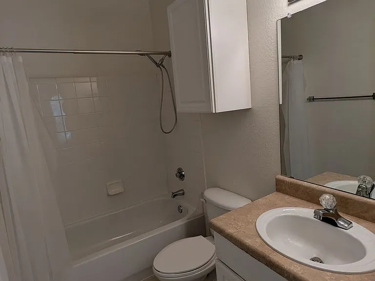 4833 NW 46th Pl #106 — Photo 21