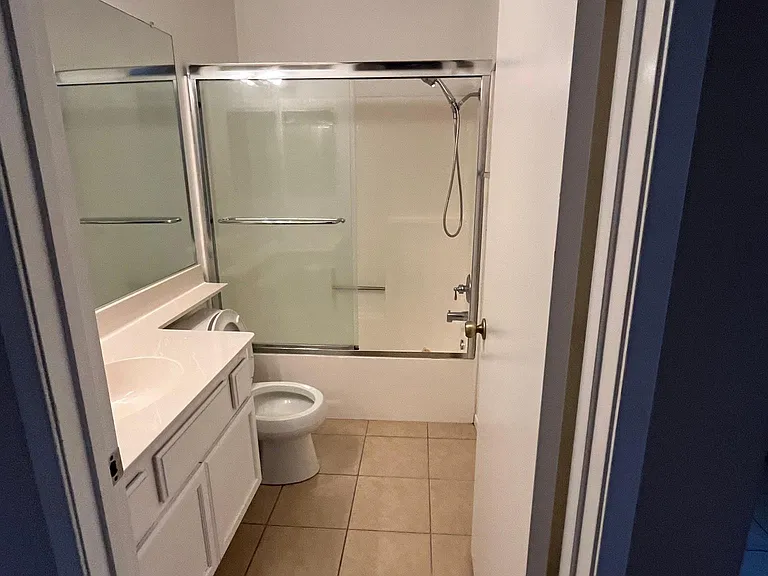 12255 Half Moon Cir — Photo 7