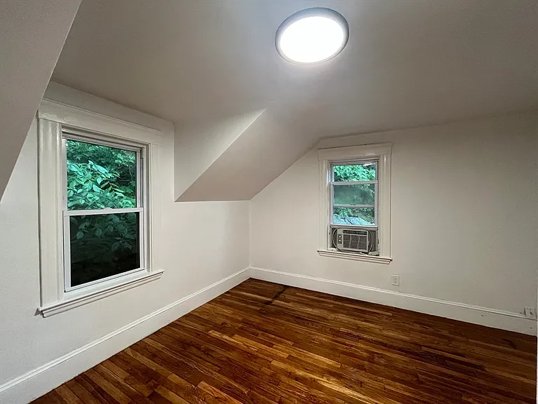 155 Lebanon St — Photo 9