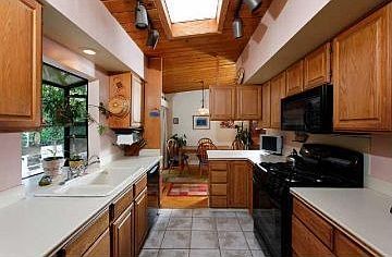 3rd image of 4103 Catalina Pl