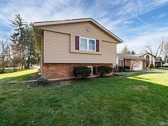 3rd image of 5275 Newell Cir