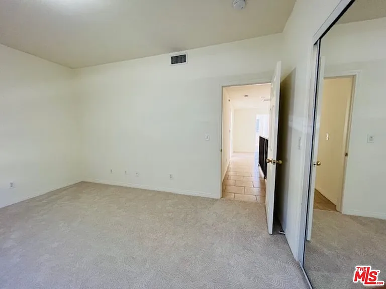 520 Columbia Ave — Photo 16