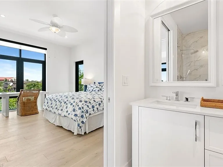850 Central Ave #305 — Photo 9