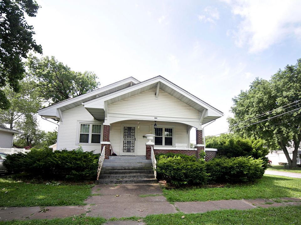 1st image of 109 W Boulevard St
