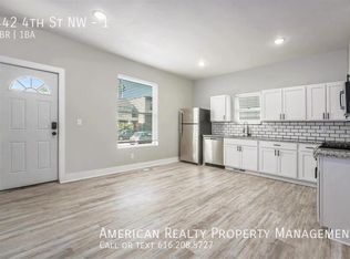 442 4th St NW #1, Grand Rapids, MI 49504