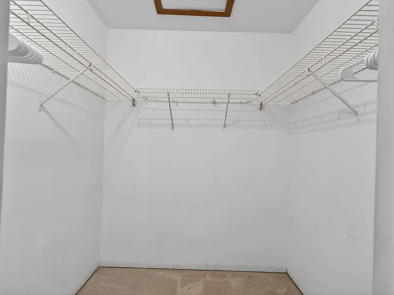 11502 Cedar Walk Dr — Photo 34