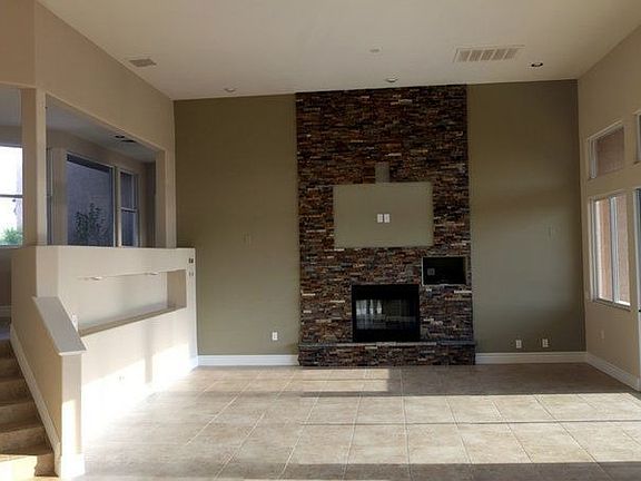 4th image of 1849 Glorietta Ln