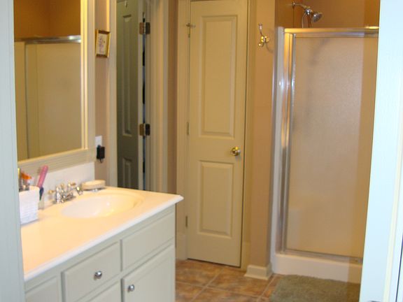 5th image of 118 Vestige Cir