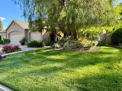 9139 N Woodlawn Dr, Fresno, CA, 93720