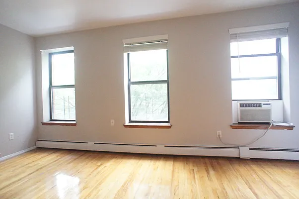 Rented by Nest Seekers International | media 2