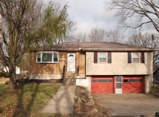 5637 NE Lancaster Ave, Kansas City, MO 64119