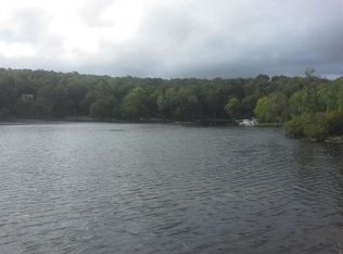 300 Pond View Rd, Petersburgh, NY 12138