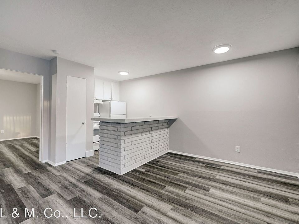1st image of 510 Branard St #3