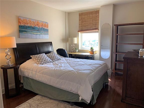 5th image of 1205 Saint Charles Ave APT 902