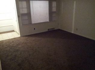 2143 S Glenn St, Wichita, KS 67213