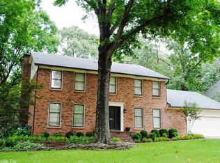 11226 Rocky Valley Dr, Little Rock, AR 72212