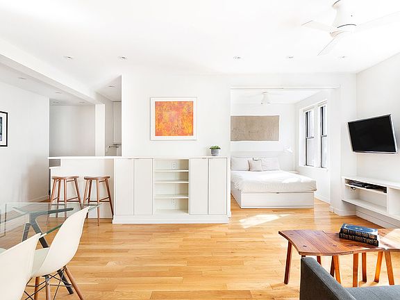 4th image of 425 14th St APT B2