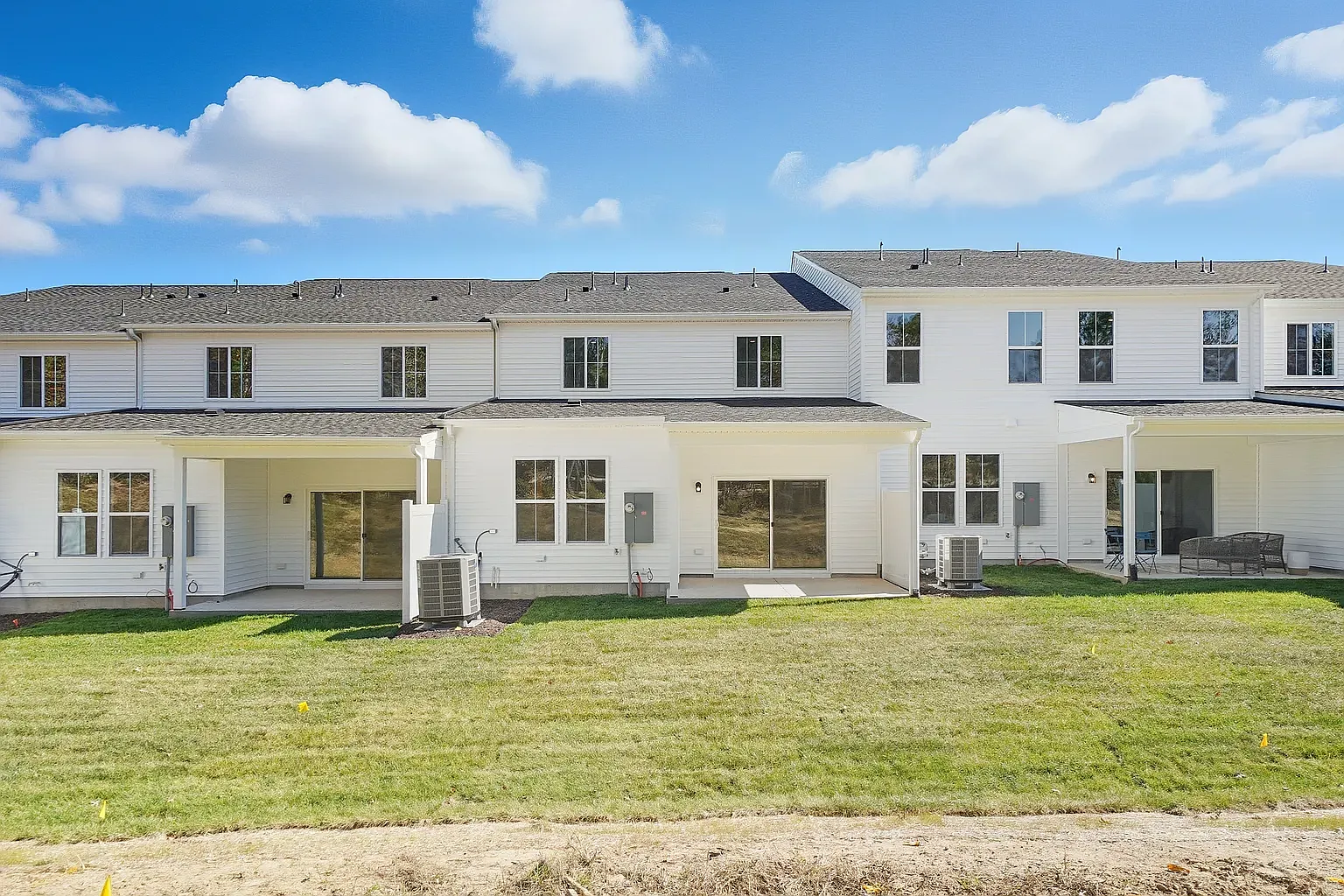 6806 Sunrise Oasis Ln — Photo 2