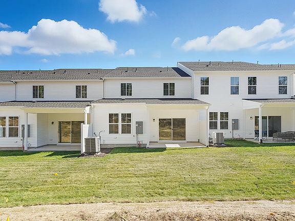 4th image of 6806 Sunrise Oasis Ln Lot 8