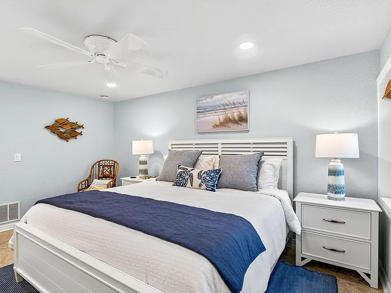 2100 Gulf Blvd #11 — Photo 28