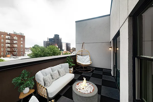 Rented by Twin Group | media 45