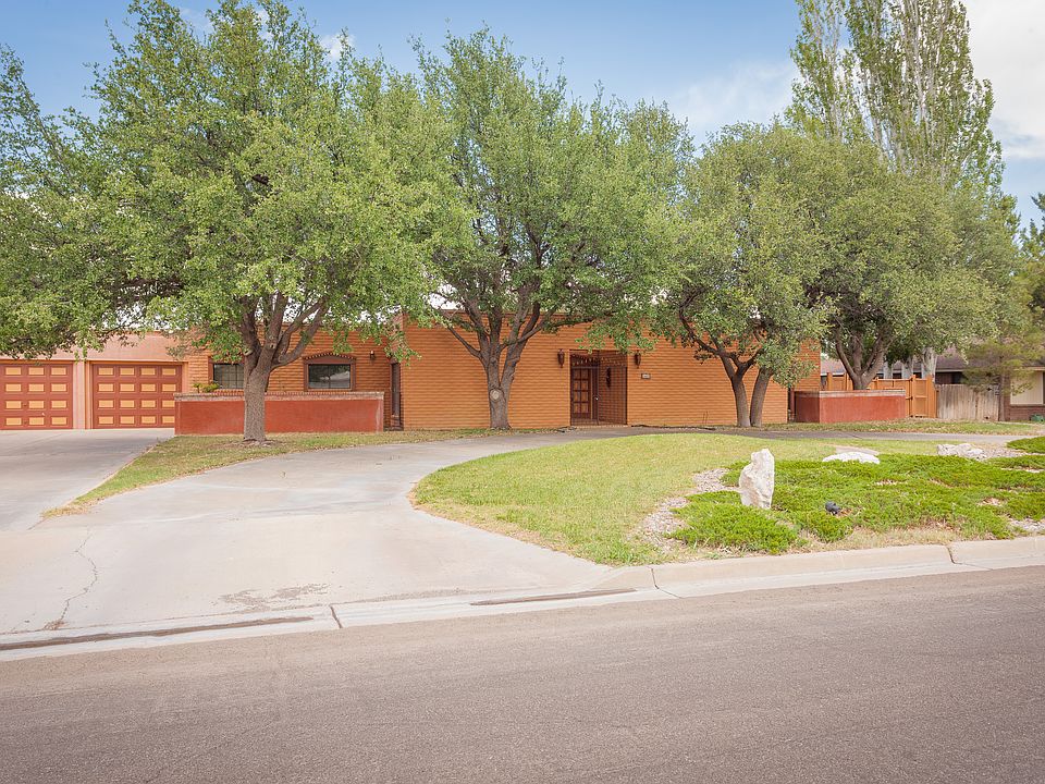 1st image of 1403 Latigo Ln