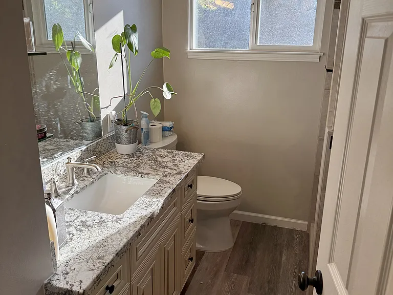 1216 Mayette Ave — Photo 6