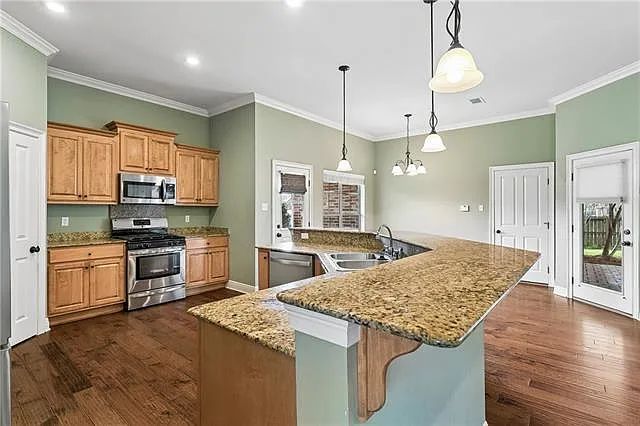 113 Autumn Creek Dr — Photo 9