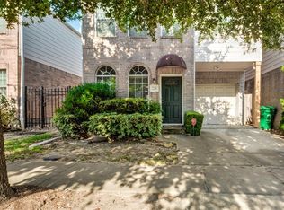 226 Sydnor St, Houston, TX 77020