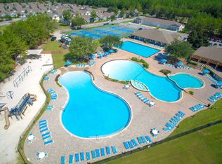 629 Earl Godwin Rd, Freeport, FL 32439