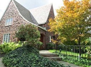 145 Circle Dr, Pittsburgh, PA