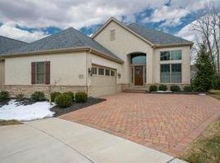 3937 Shadowstone Way, Columbus, OH 43221