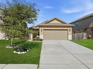 18846 Amaro Hills Dr, New Caney, TX 77357