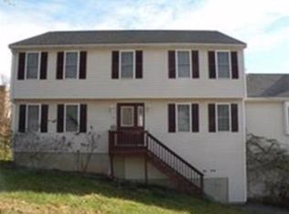 14 Wrentham Rd, Worcester, MA 01602