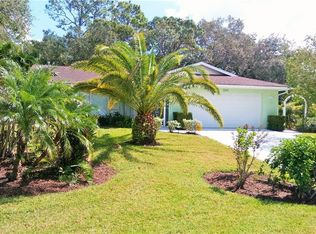 1094 Laurel Woods Dr, Nokomis, FL 34275