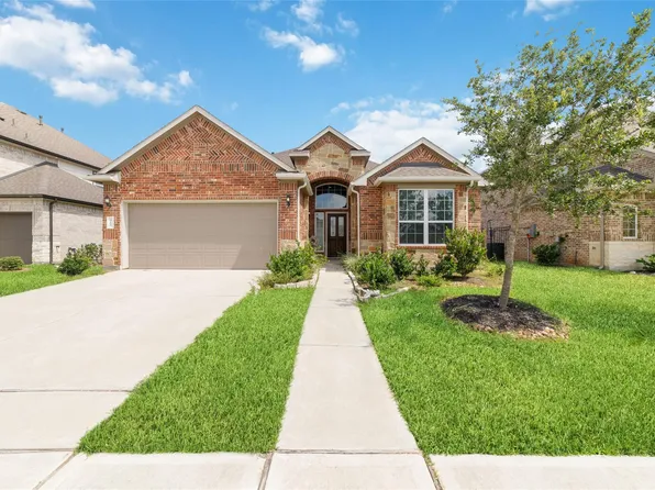 77 Carmel Dr, Manvel, TX 77578