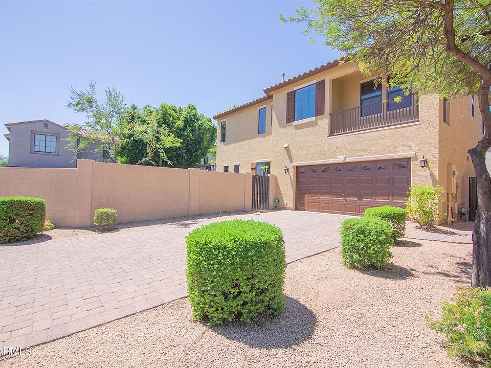 1st image of 2307 W Dusty Wren Dr