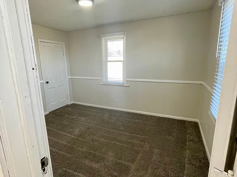 1867 Manchester Rd #2 — Photo 12