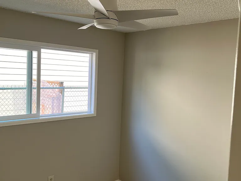 5330 SE Lafayette St #2 — Photo 13