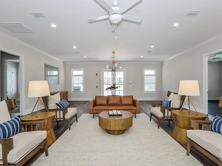 1022 Walker Point Way — Photo 15