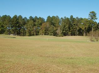 12 N Lake Cir #R15, Manning, SC 29102