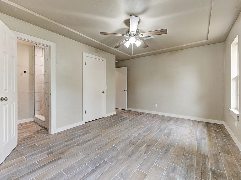 501 N Morgan Dr — Photo 23