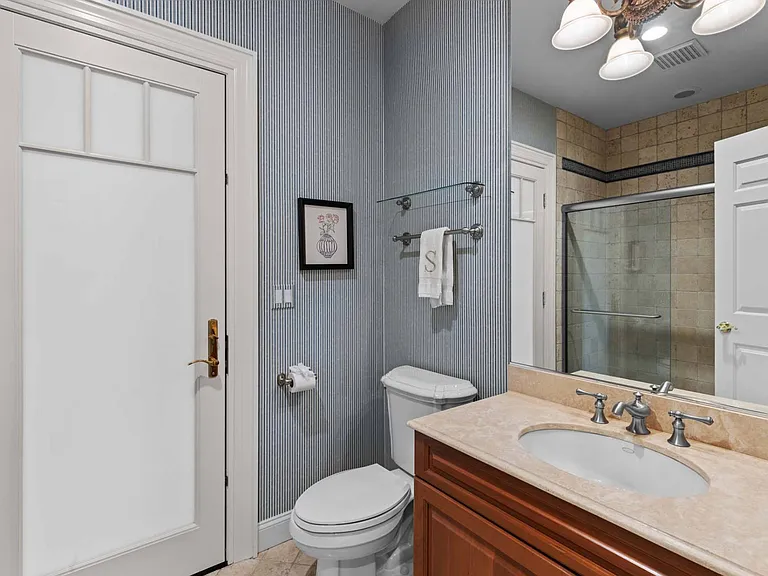 10 Parrish Pond Ln — Photo 17