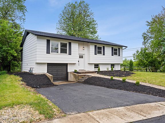 3rd image of 6950 Longmeadow Ln