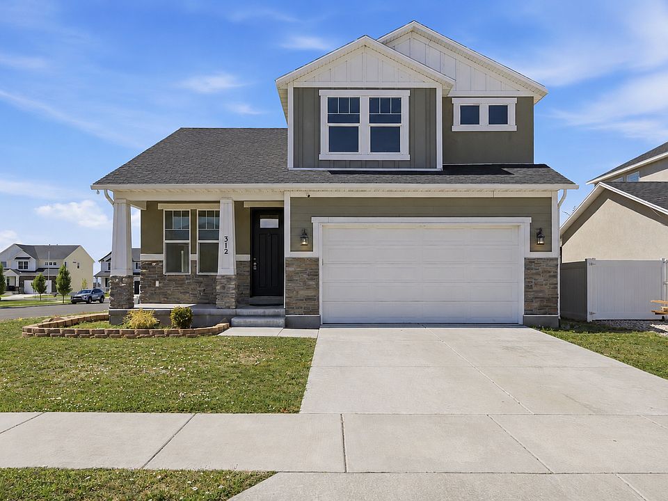 1st image of 312 W Sapphire Dr